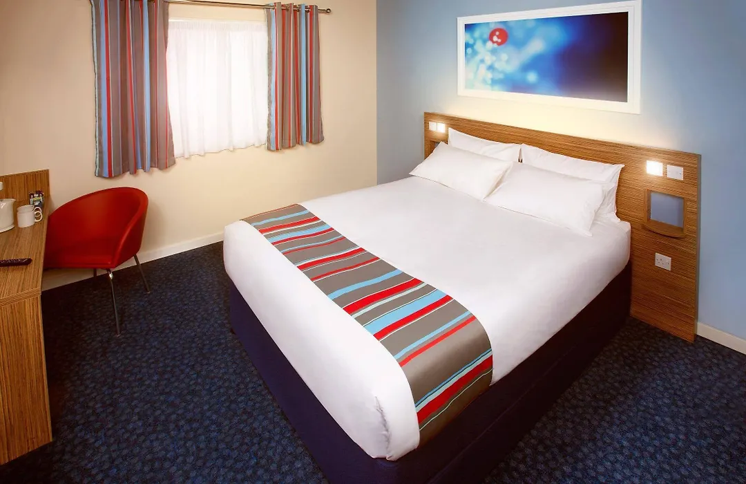 Travelodge London Battersea Hotel-1