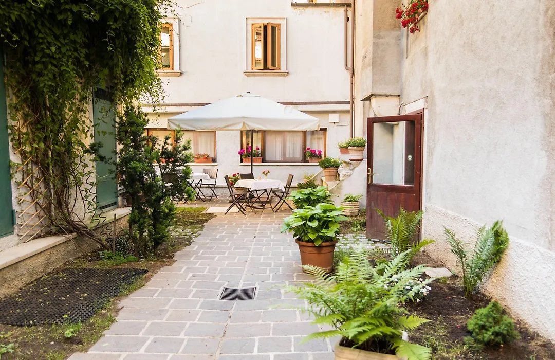 Hotel Alle Vecchie Arcate-1