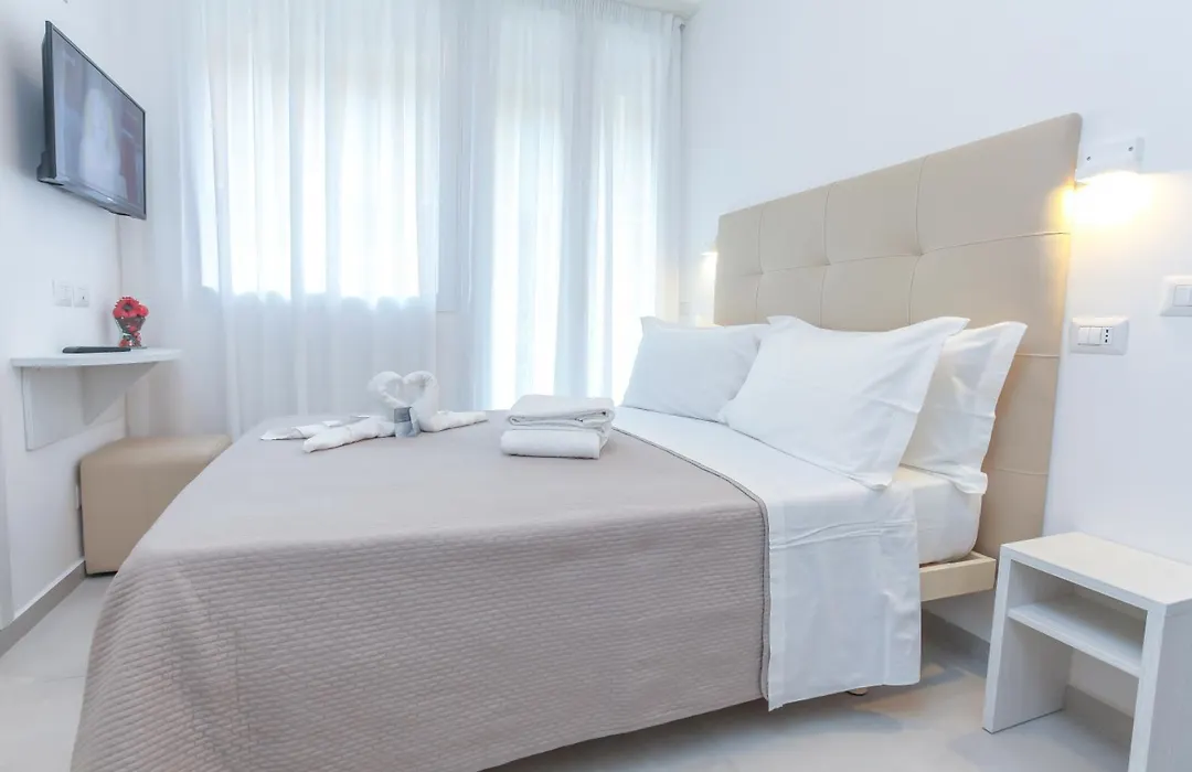 Hotel Tourist Meuble-1