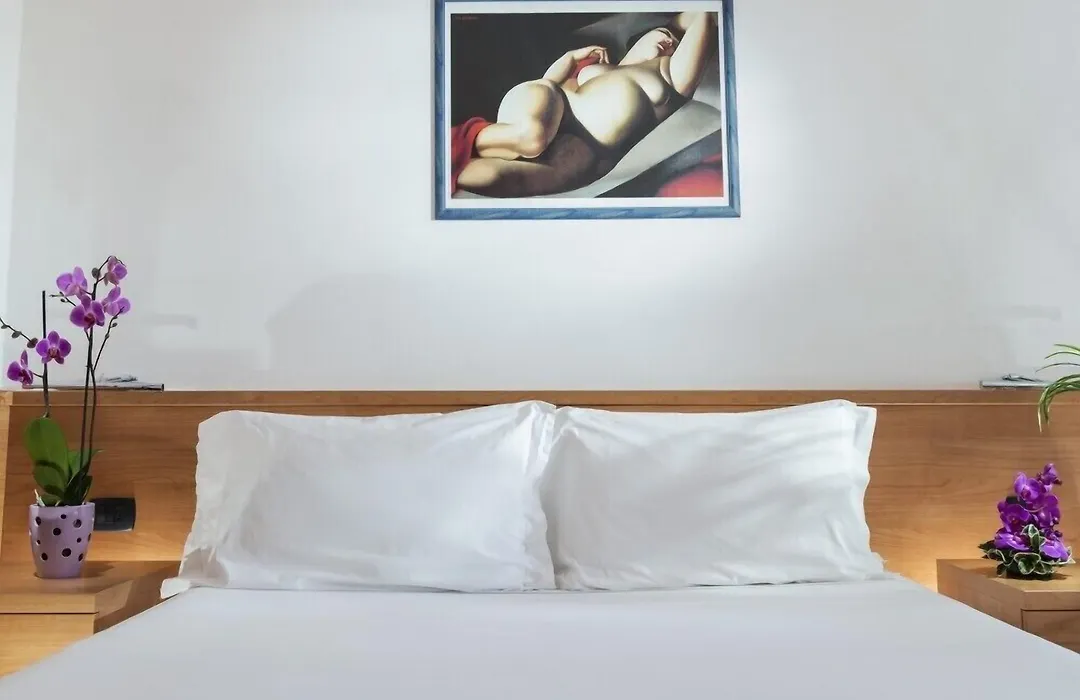 Aparthotel Esperya-1