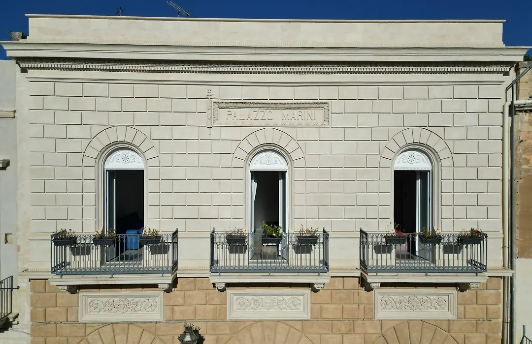 Palazzo Marini B&B Di Charme-1
