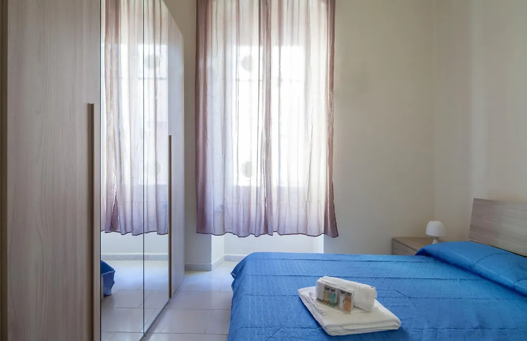 Rent Rooms La Spezia-1