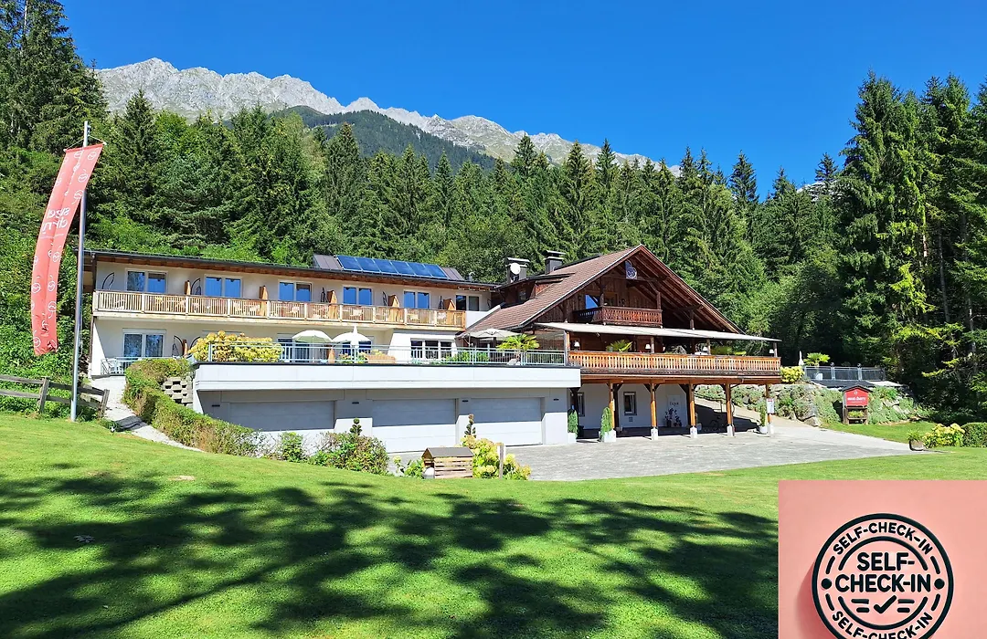 Sweet Cherry - Boutique & Guesthouse Tyrol-1