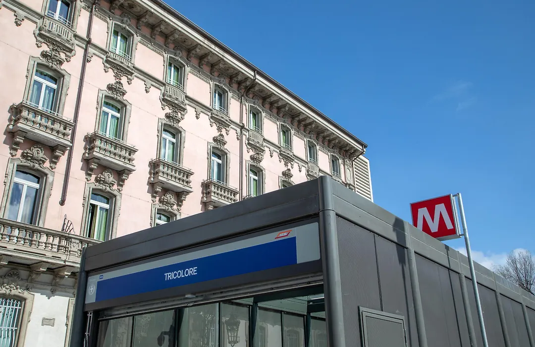 Daplace - Corso Monforte Suites-1