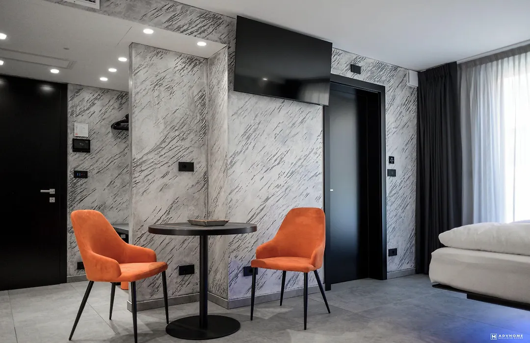 Adv Home - Exclusive Rooms-1