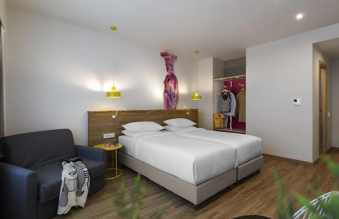 Ibis Styles Athens Routes-1
