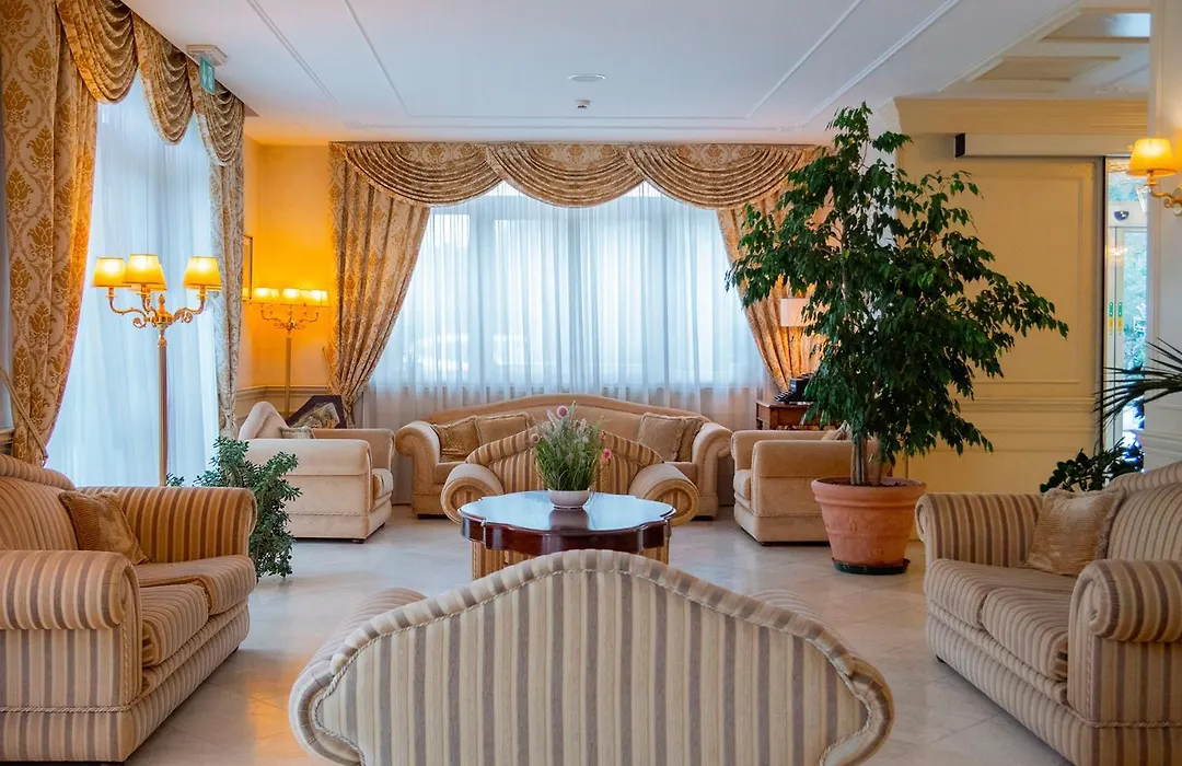 Hotel Villa Michelangelo-1