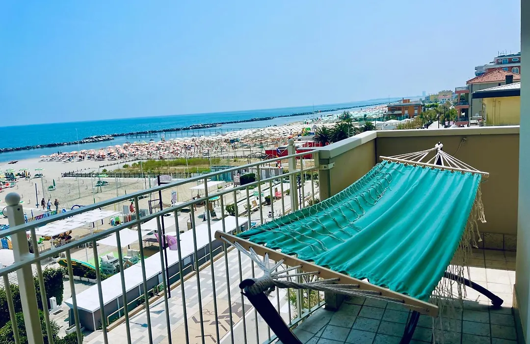 Residence Frontemare-1