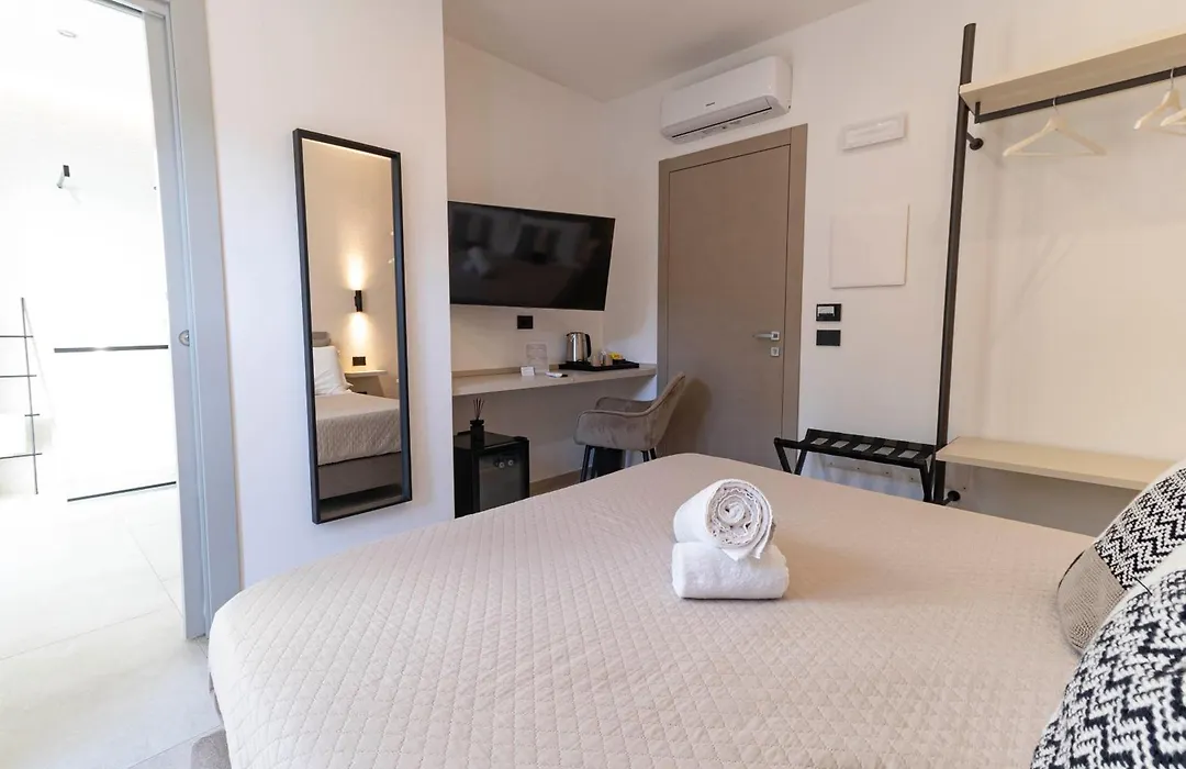 Sardinian Days - Suites & Rooms-1