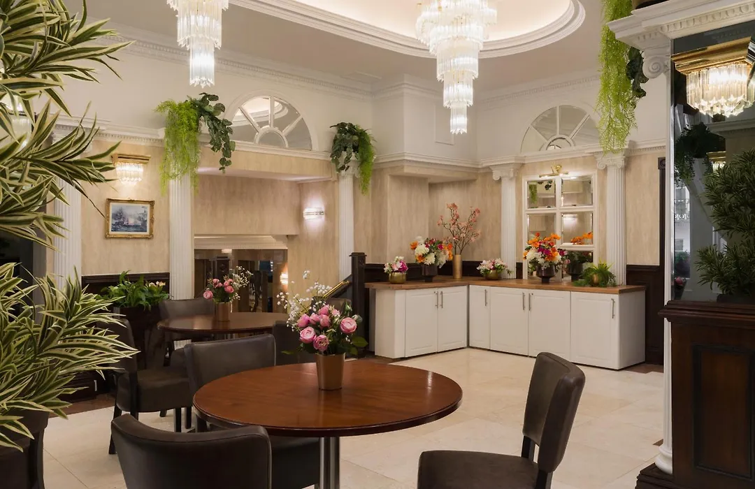 Royal Eagle Hotel-1