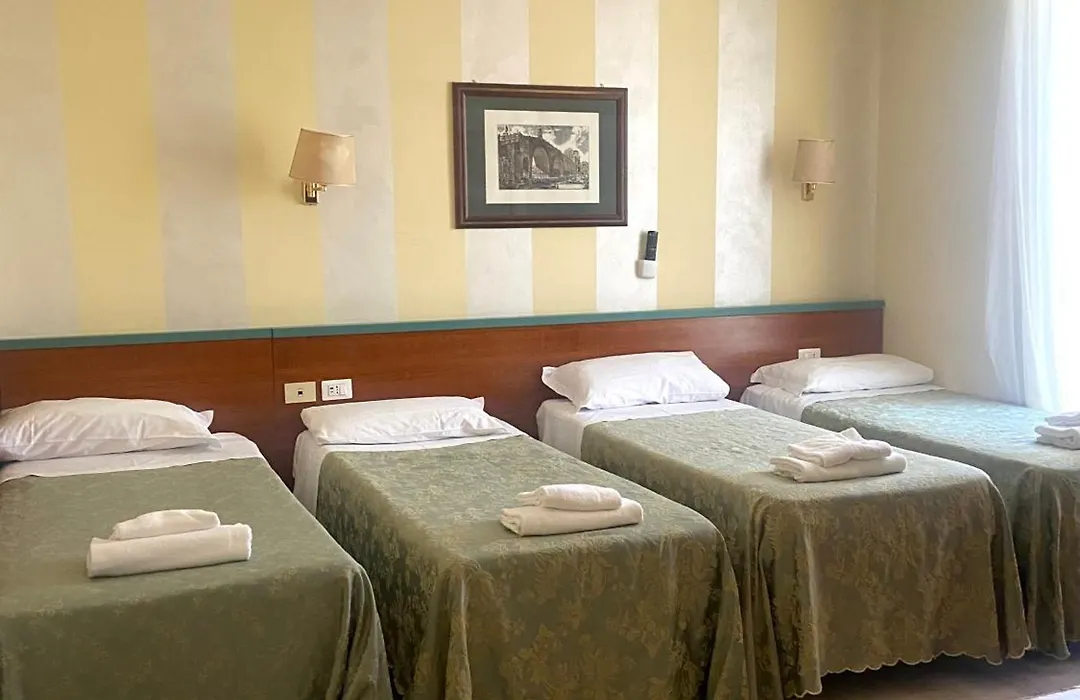 Hotel Center 1-1