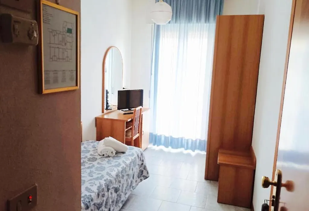 Hotel President-1