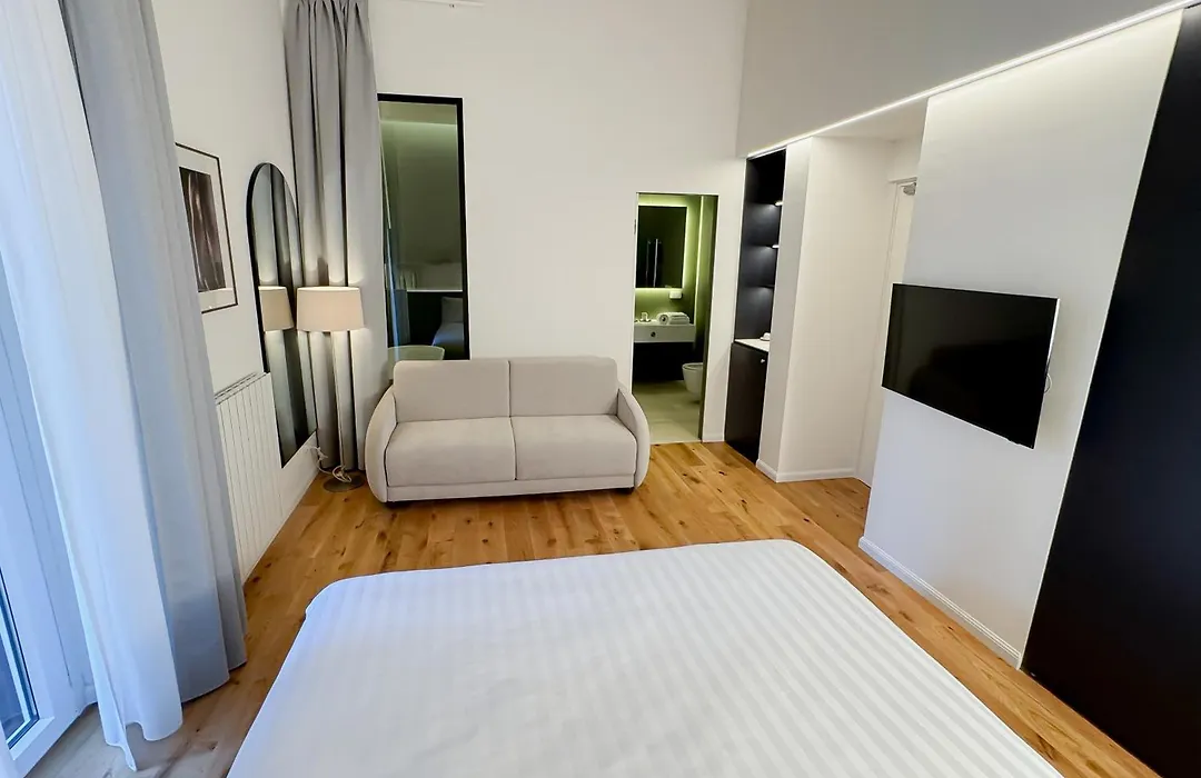 Eternal Suites Rome-1