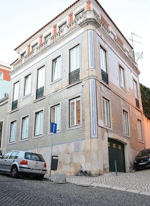 Fado Bed & Breakfast - Santos-1