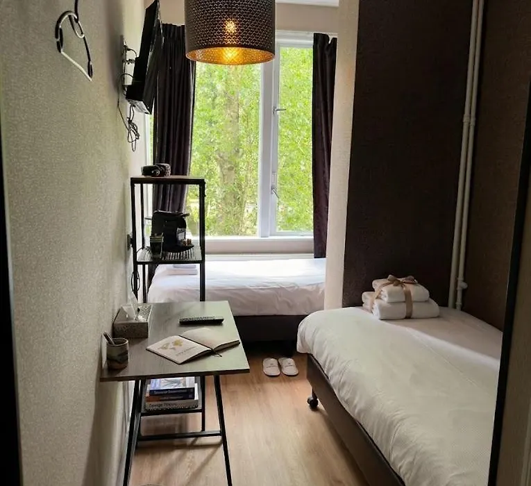 Hotel Vondel Garden-1