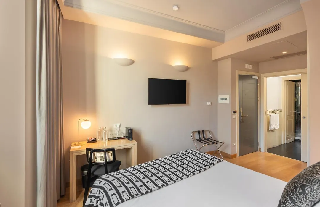Piazza Di Spagna Hotel, Sonder by Marriott Bonvoy-1