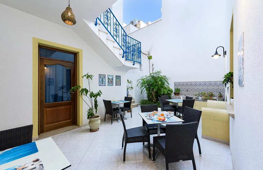 Araba Fenice Hotel-1