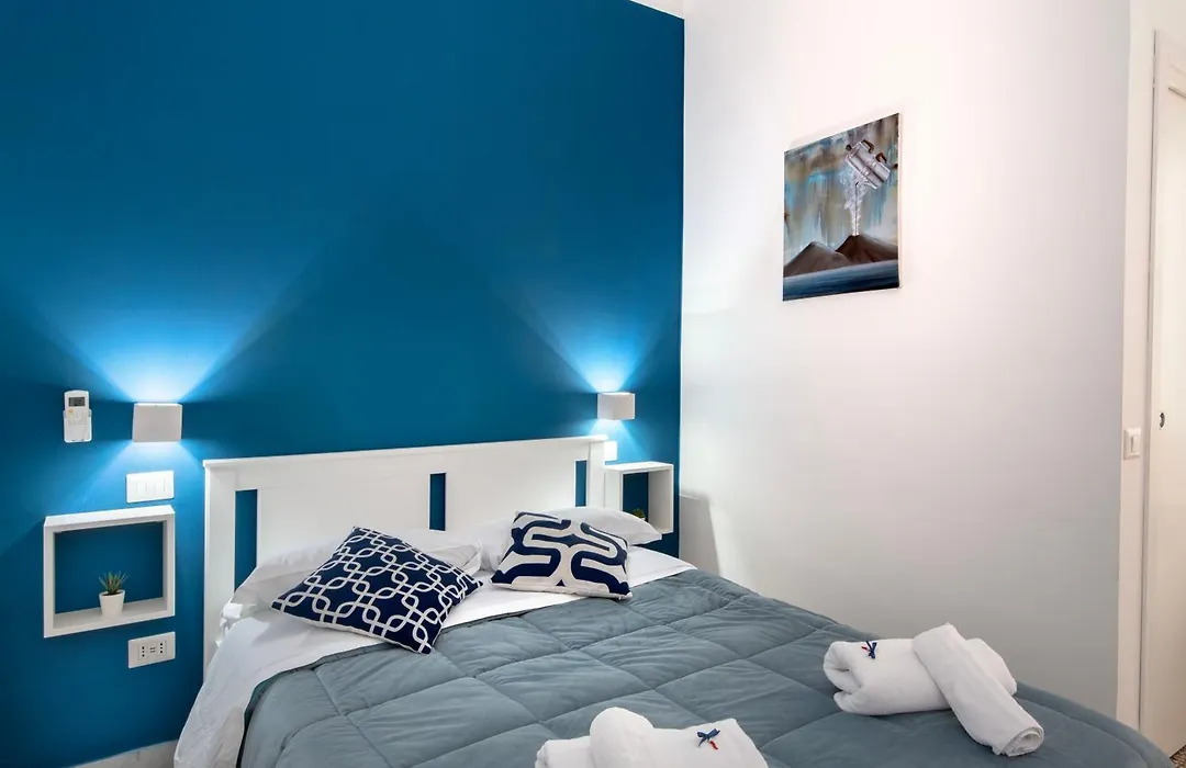 Mellos B&B-1