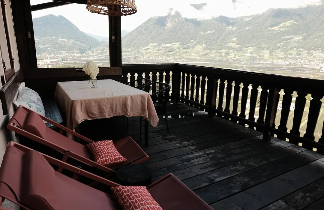 Wine Lodge Pratenberg-1