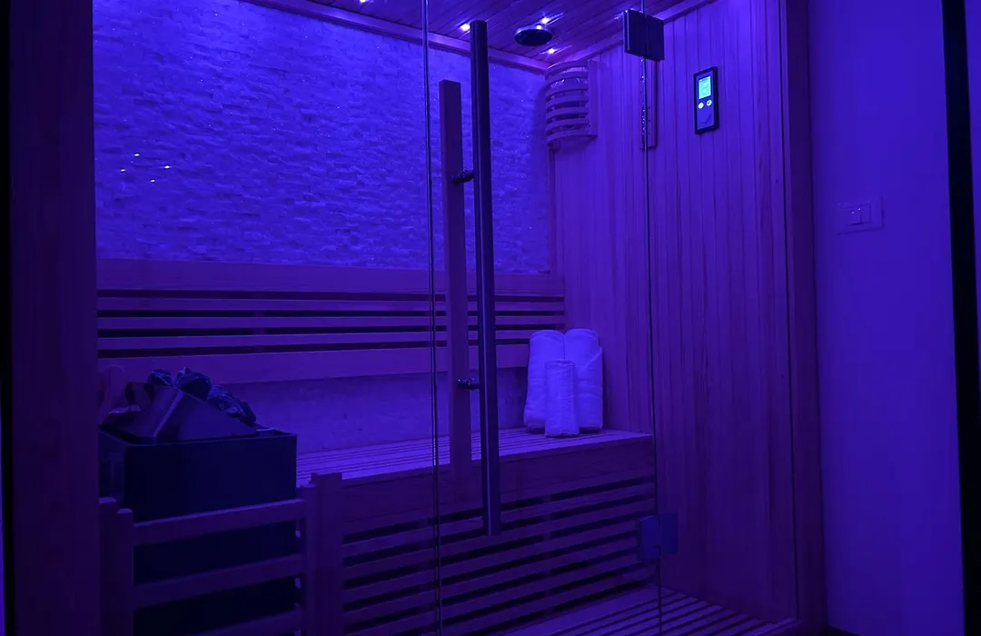 4 Star Suite Spa - Self Check-In-1