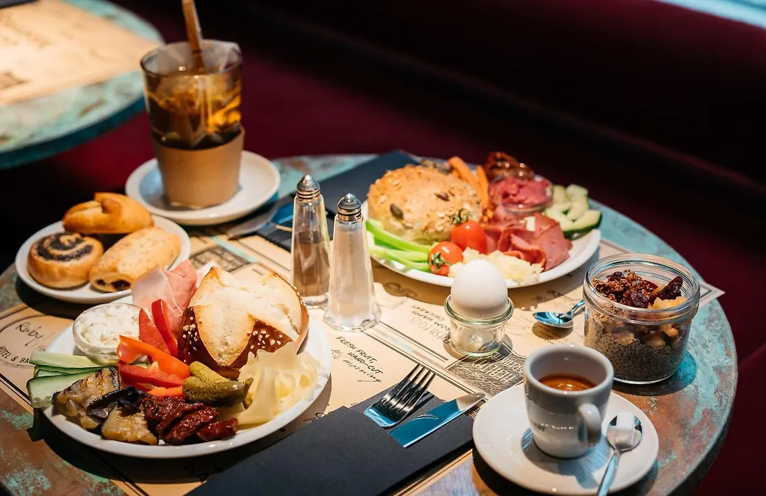 Ruby Zoe Hotel London By Ihg-1