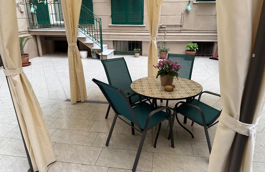 Lina Suites & Rooms-1