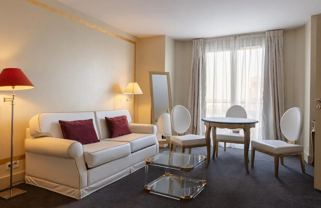 Hotel Renoir-1
