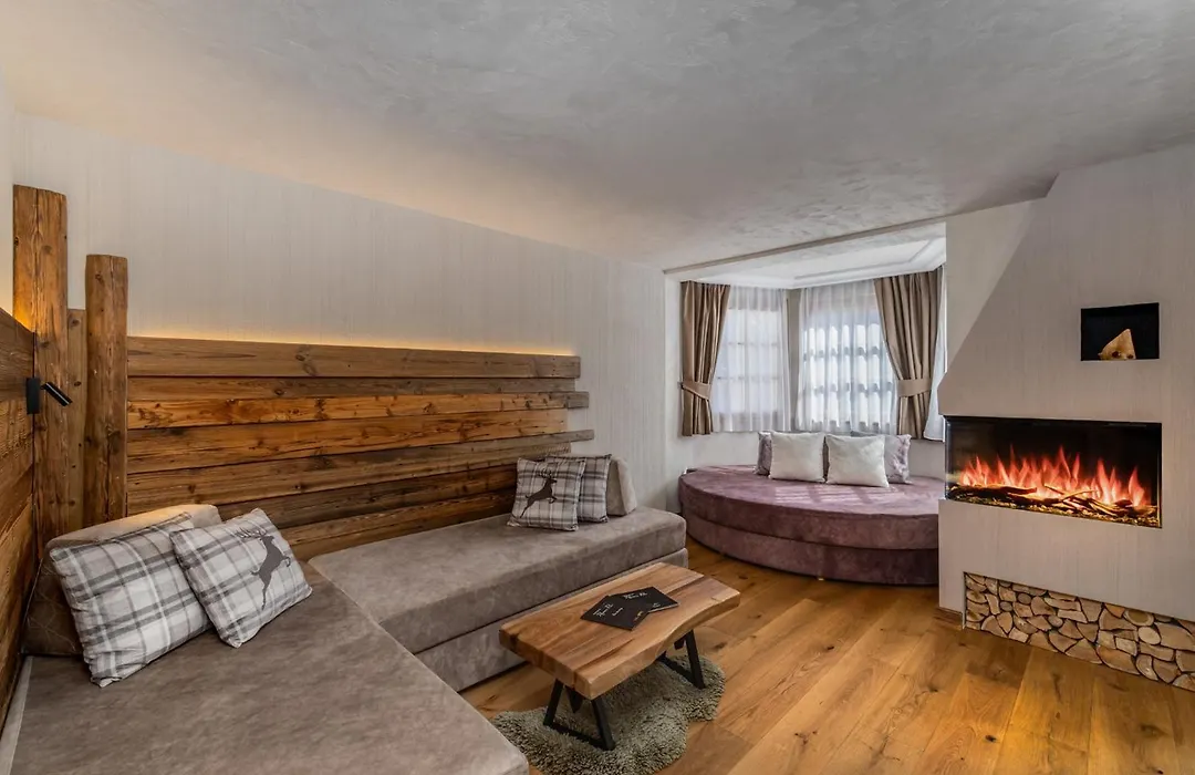 Sporthotel Romantic Plaza-1