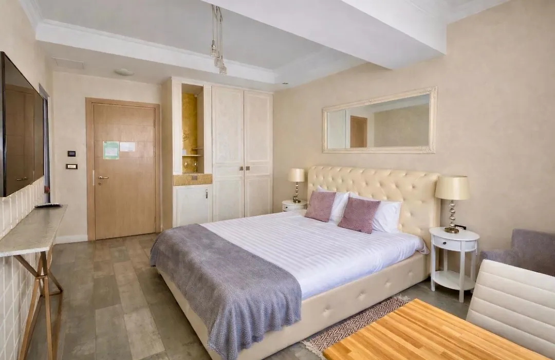 Brater Luxury-1