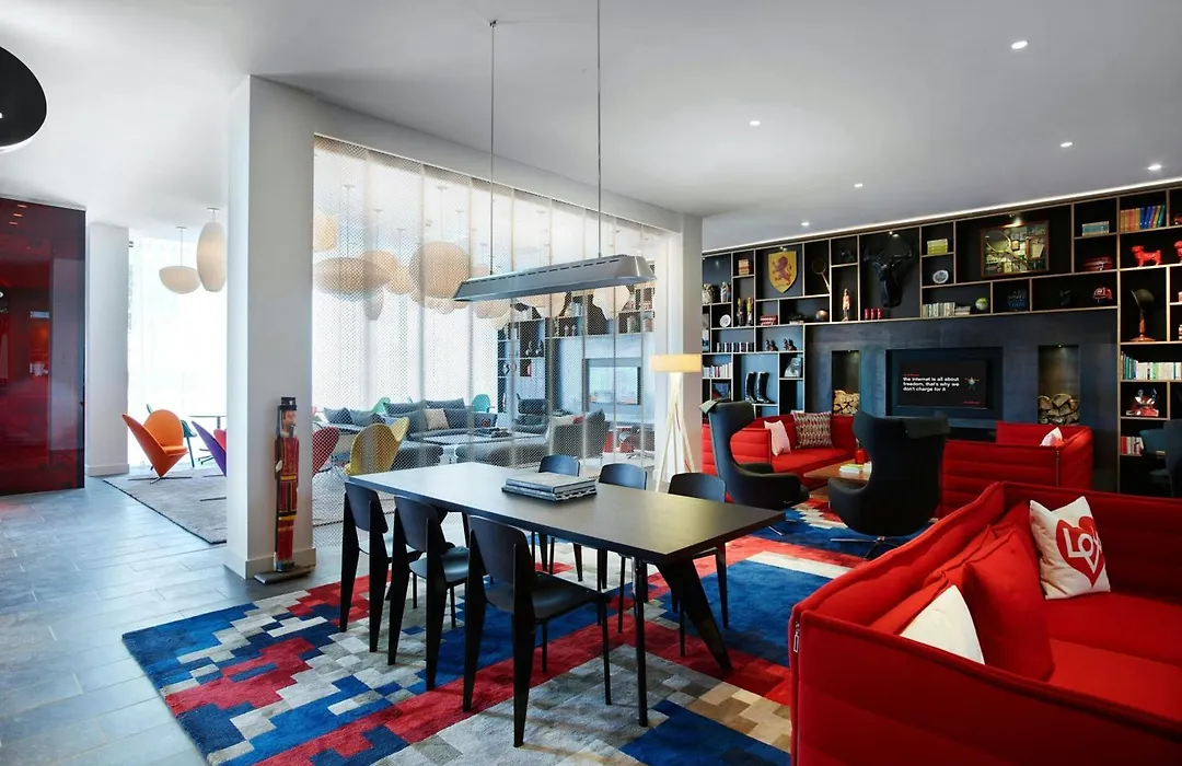 Citizenm Tower Of London-1