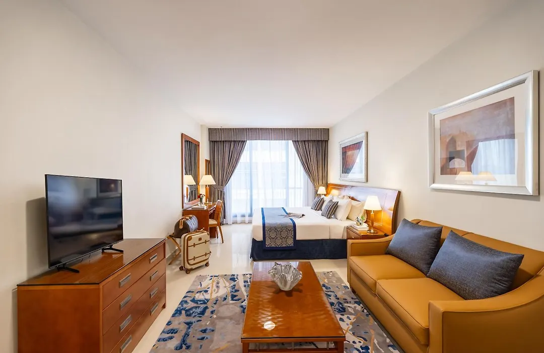 Golden Sands Hotel Apartments-1