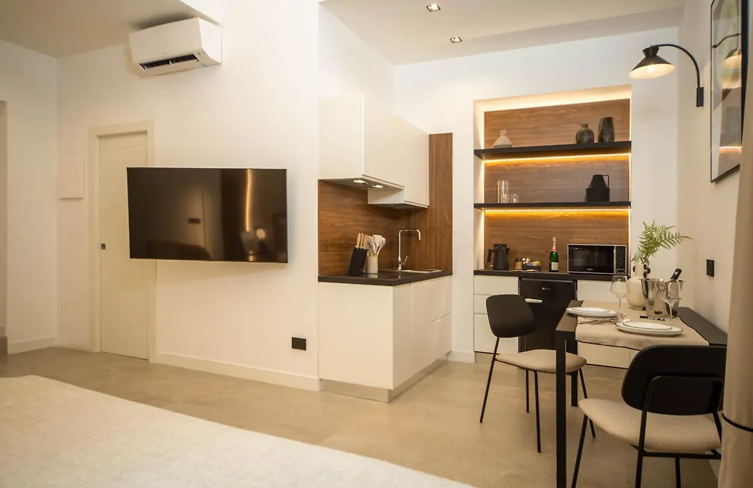 Mamalu - Studios And Suites-1