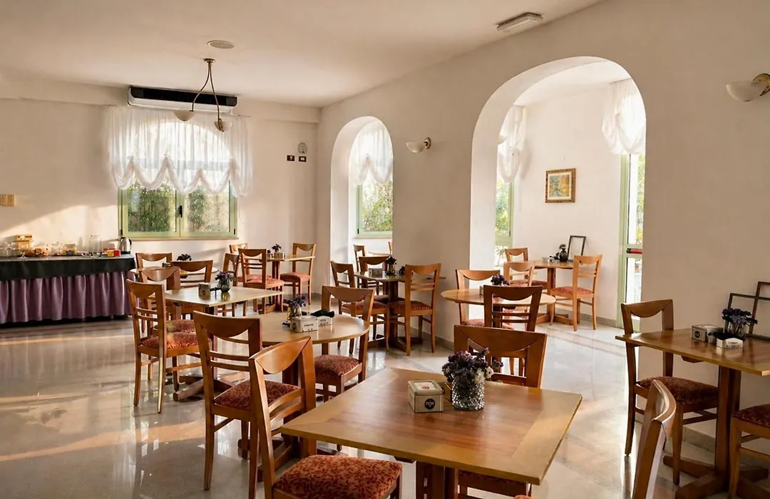 Hotel Dover Rooms & Coffee Adults Friendly-1