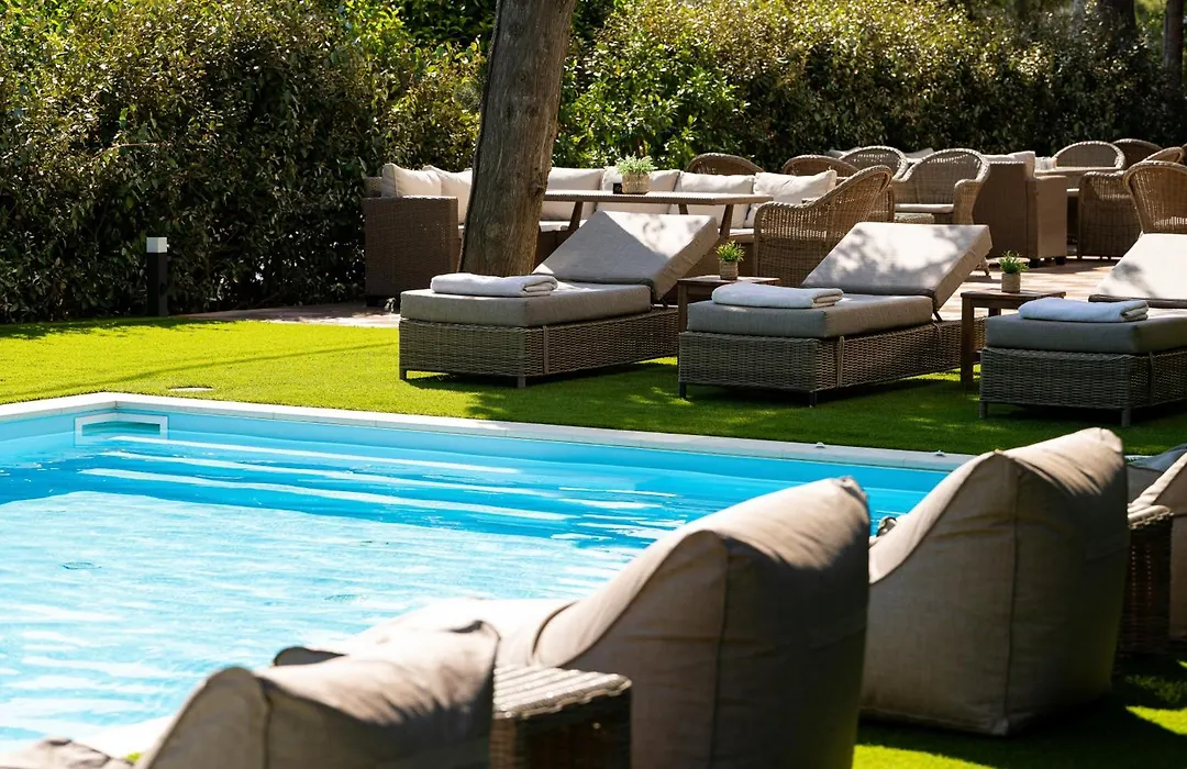 Athenian Riviera Hotel& Suites-1