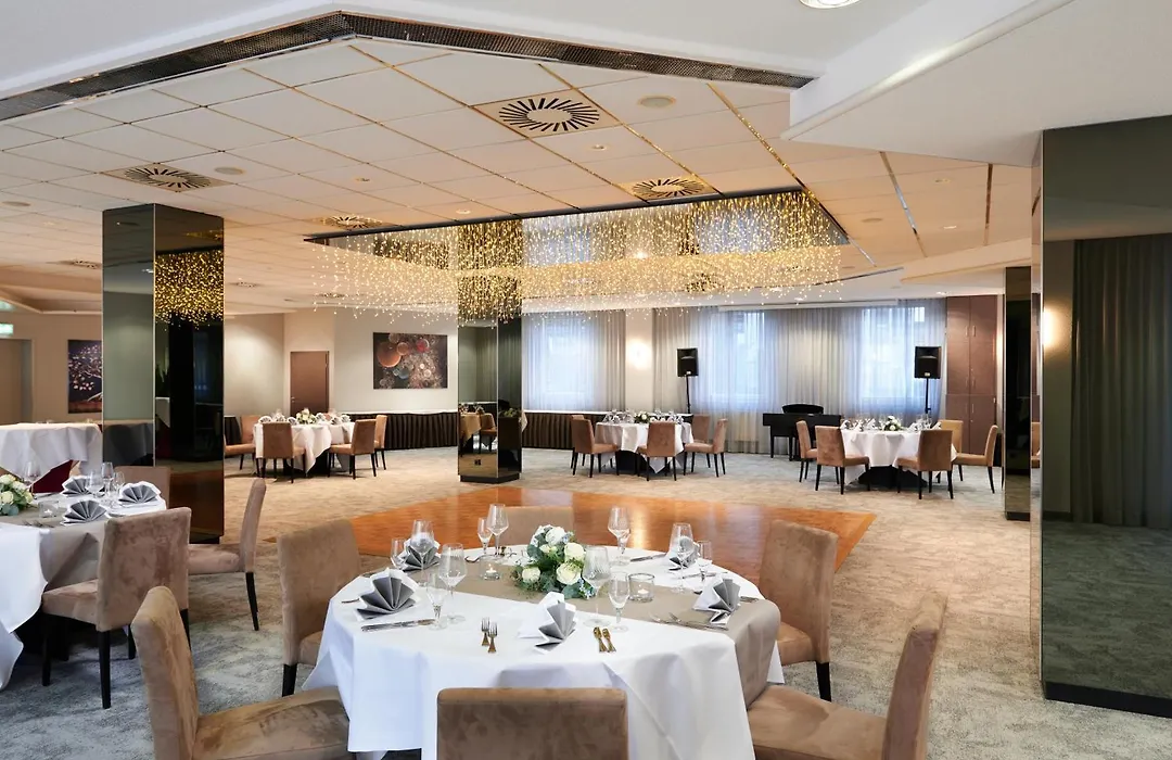 Novina Hotel Suedwestpark-1