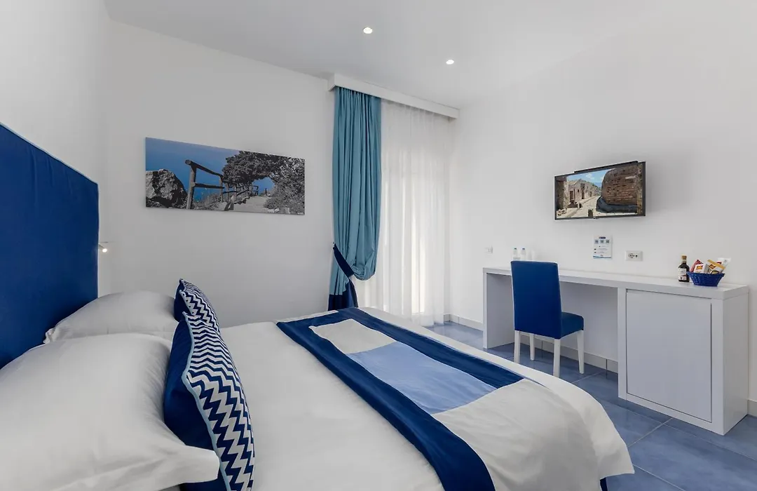 Hotel Metropole-1