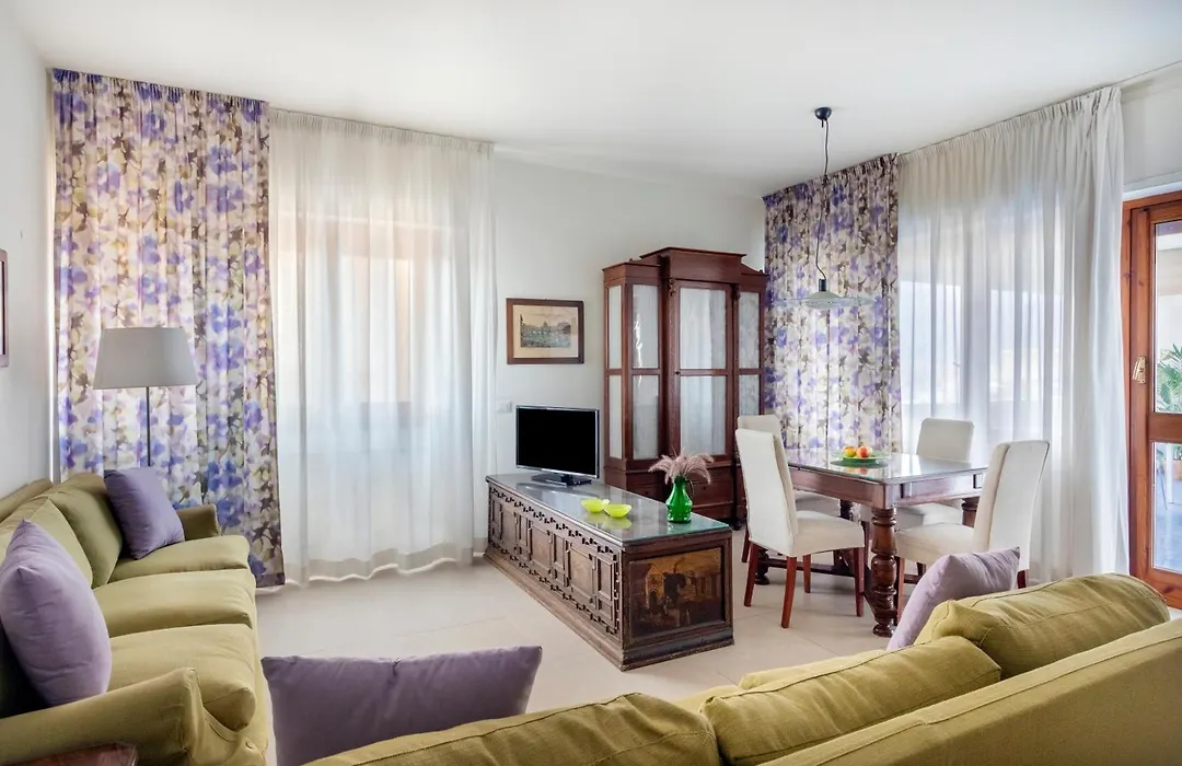 Marbela Apartments & Suites-1