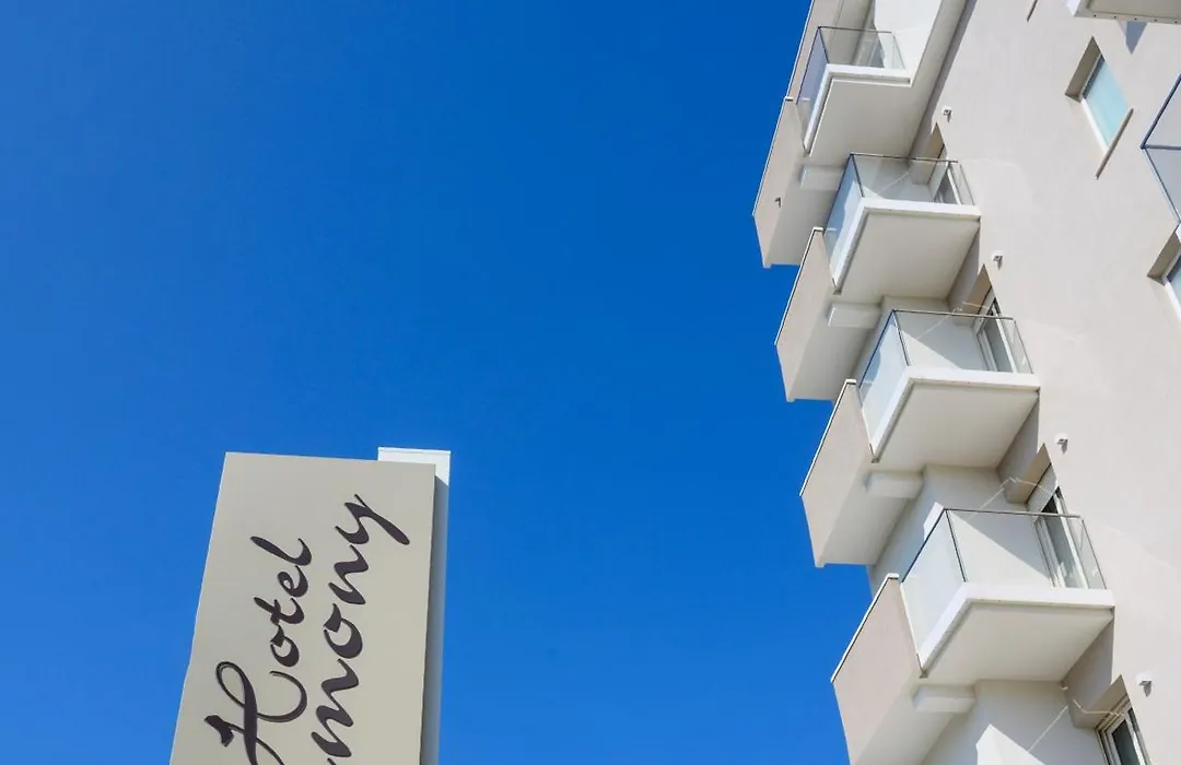 Hotel Harmony-1