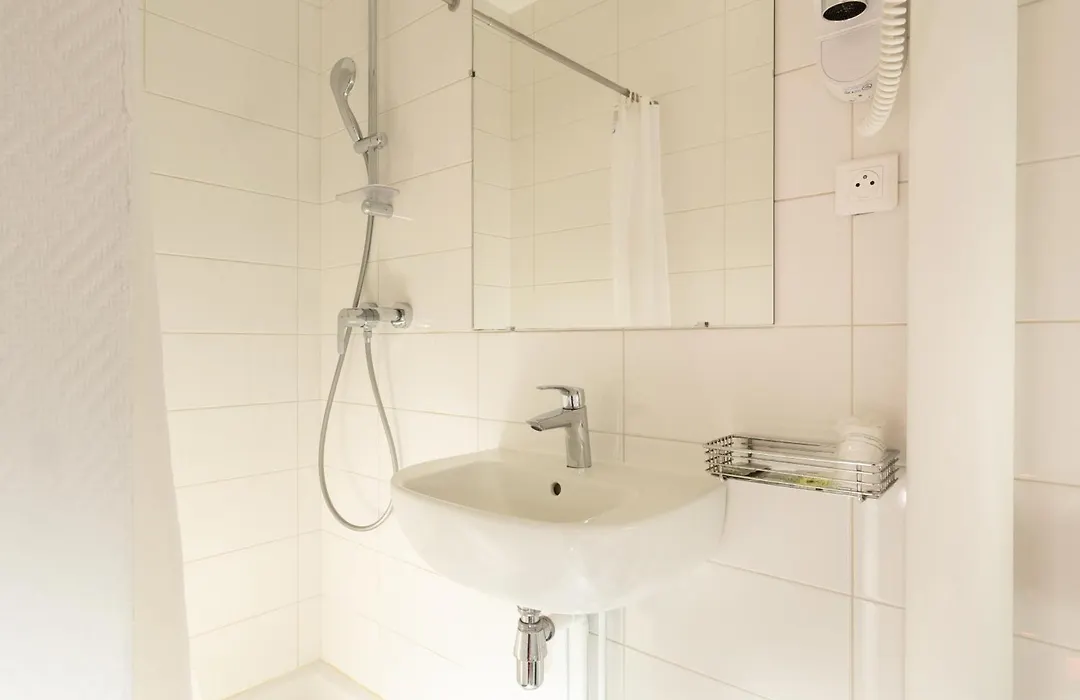 Hotel Saint Roch-1