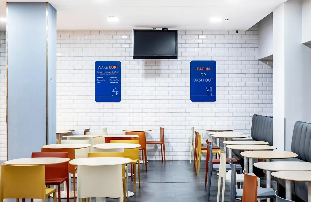 Holiday Inn Express Barcelona City 22@ By Ihg-1