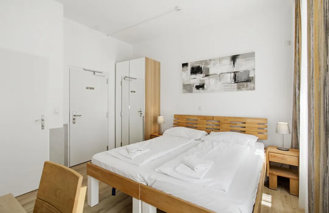 Ajo Apartments - Messe City Flat - Self-Check-In-1