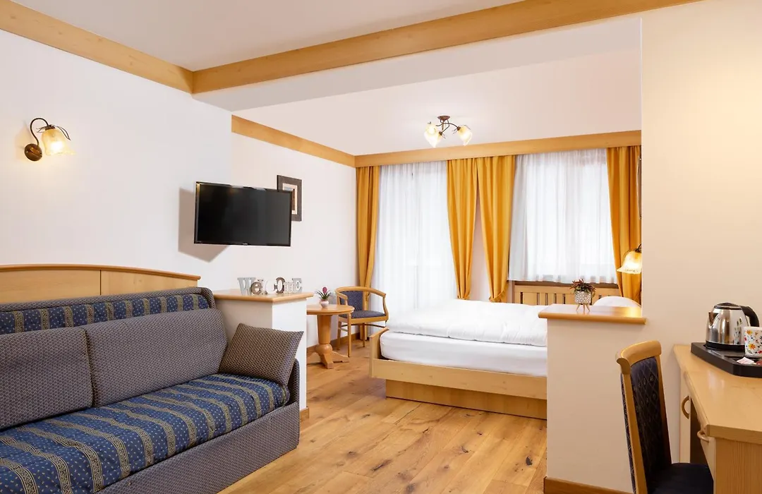 Hotel Pareda-1