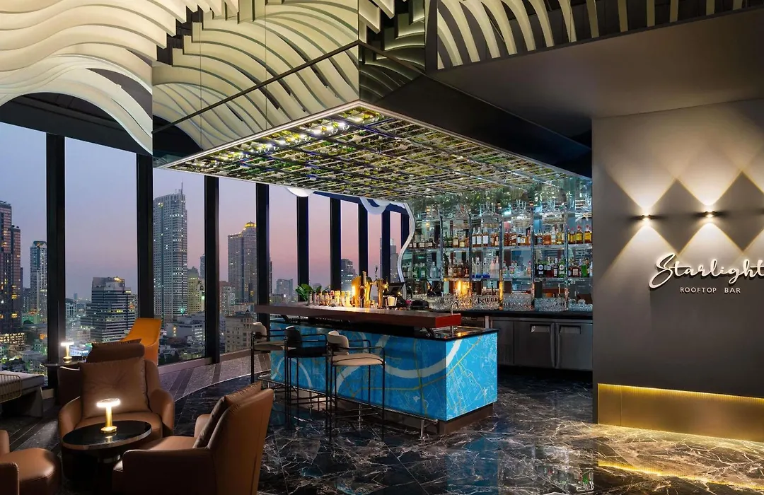 Mercure Bangkok Surawong-1