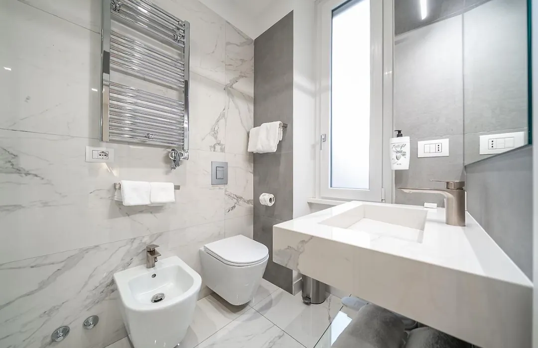 Vittoria's Luxury Rooms-1