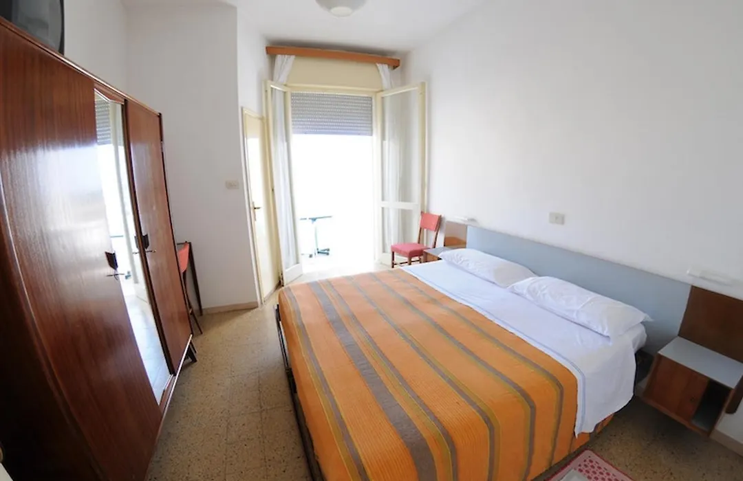 Hotel Cristallo Cesenatico-1