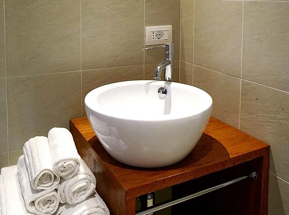 Why Not Roma Suite-1