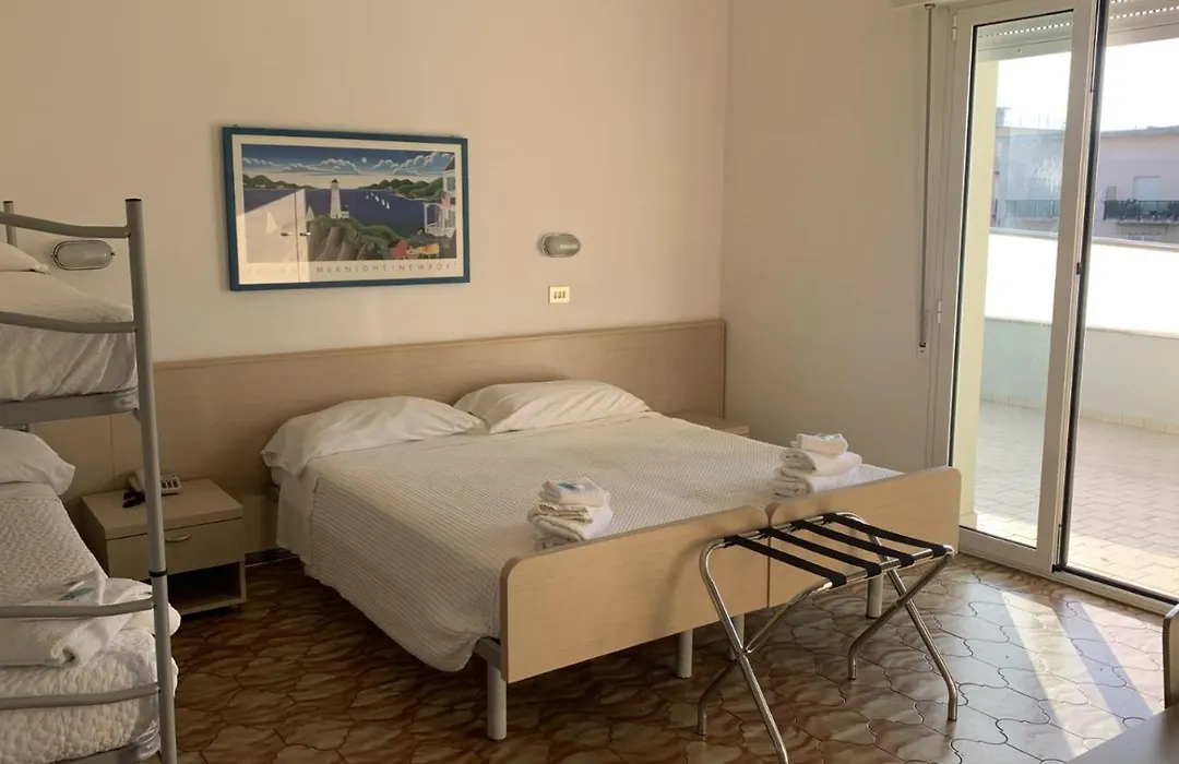 Hotel Monti-1