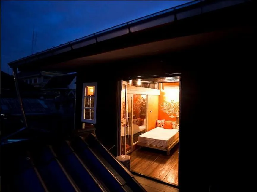 Loy La Long Hotel-1