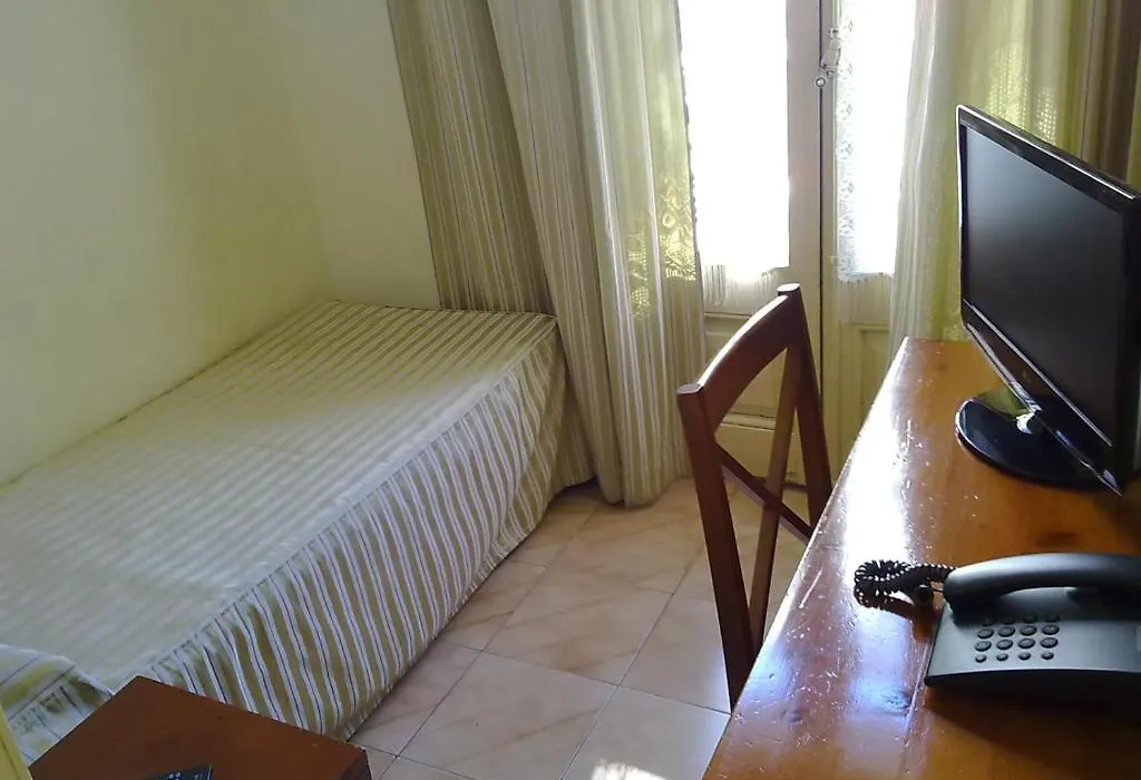 Hotel Toledano Ramblas-1