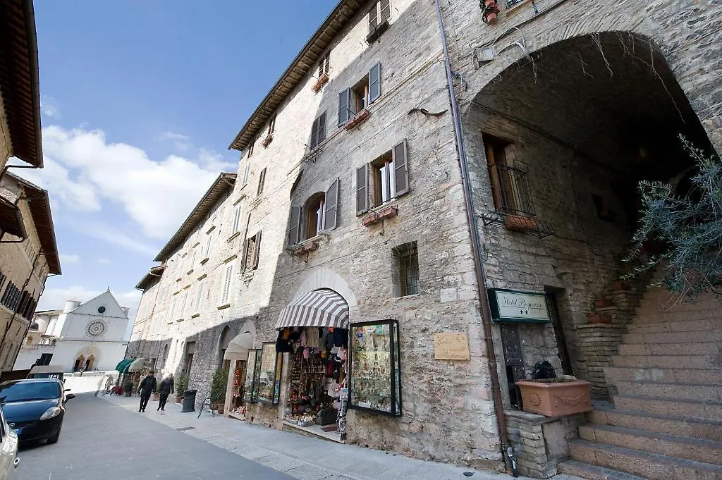 Hotel Properzio-1